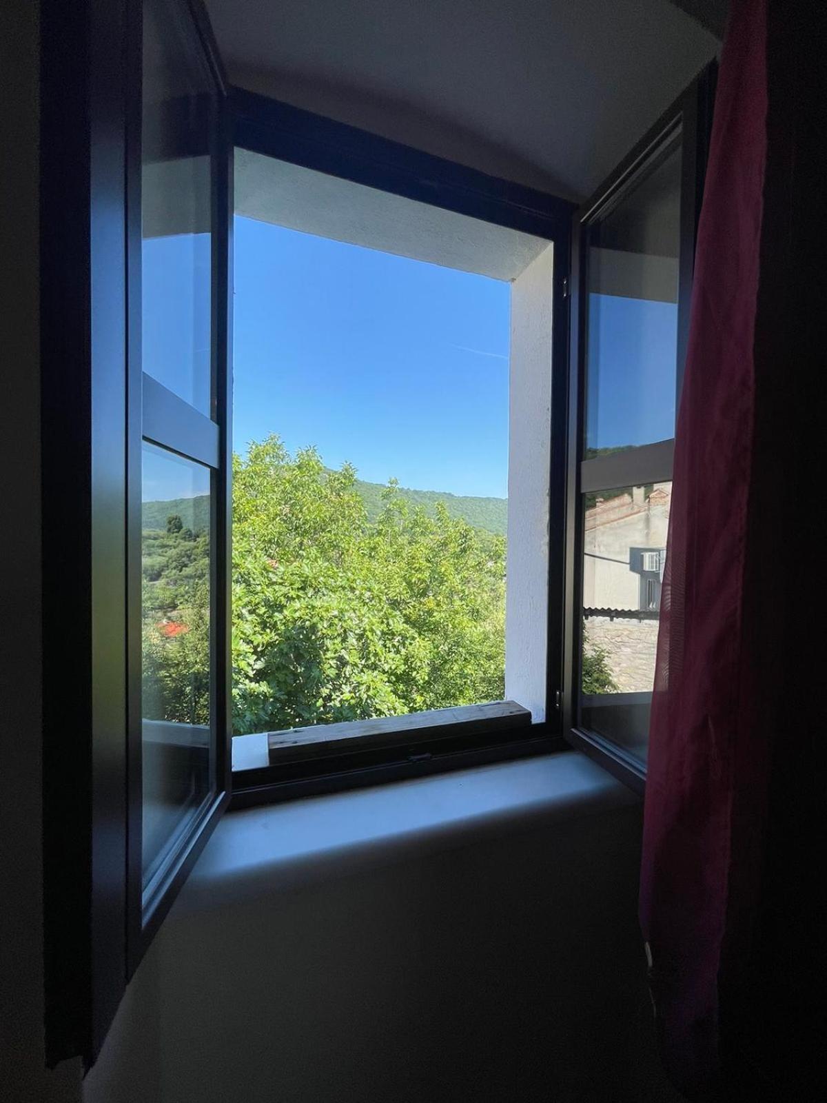 קרס Crveni Apartman מראה חיצוני תמונה